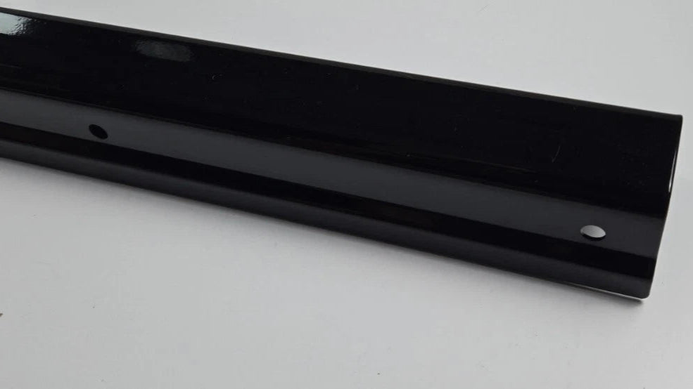 8952001.400UL 9100/9200 POWER RV AWNING REPLACEMENT FRONT CHANNEL 60.5IN BLACK W/PINS